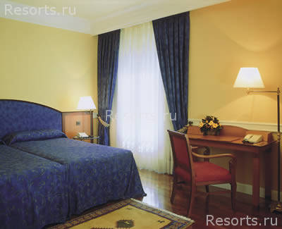 NH Gran Hotel 10